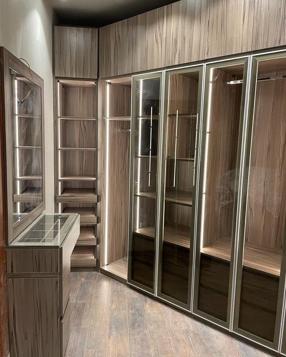 Built-In Wardrobes, view 4 of 4