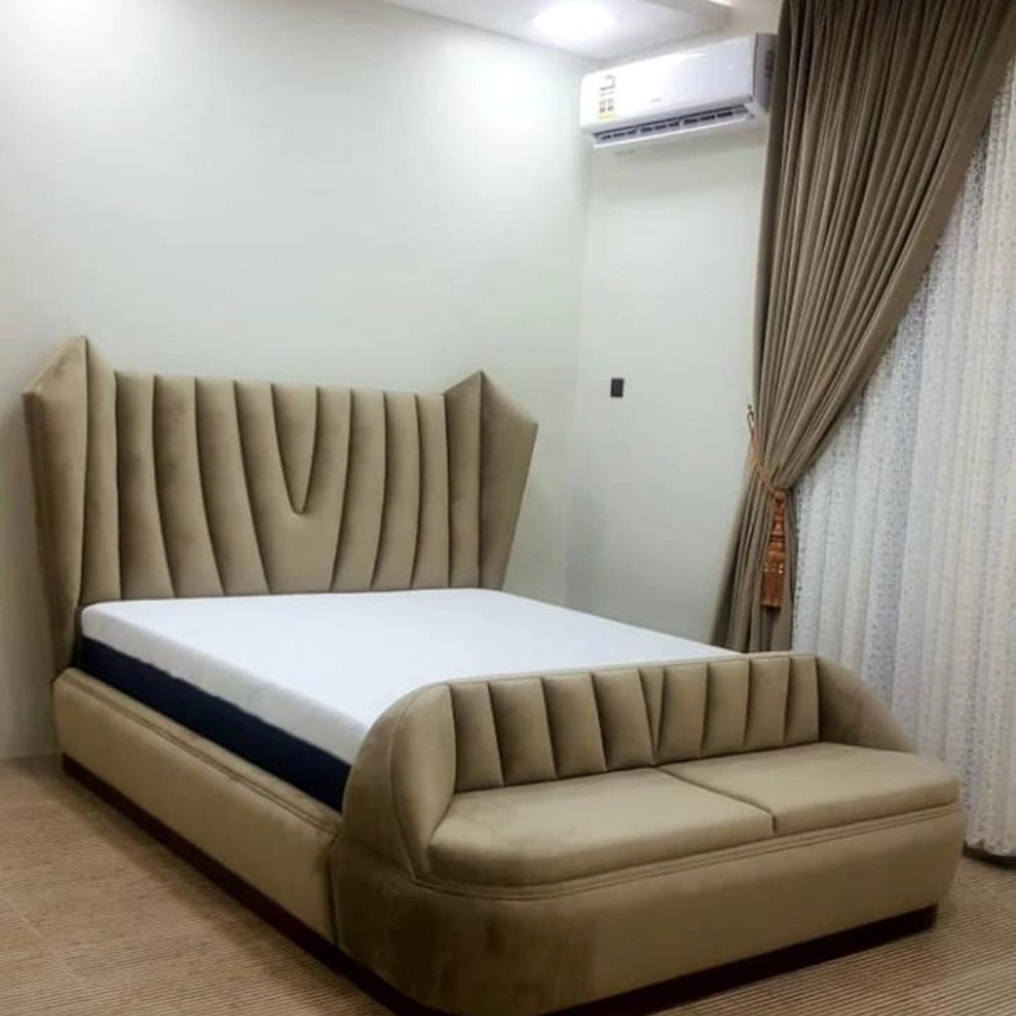 Upholstered Beds & Headboards — Bedroom